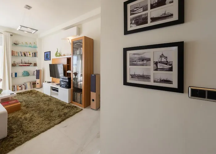 Fabrica Da Ribeira 71 By Destination Algarve * 拉哥斯